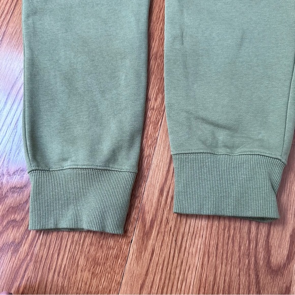 Nike Sweats - Picture 4 of 5